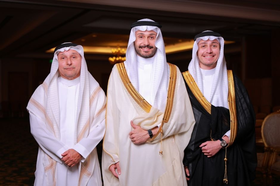 Royal Thobes