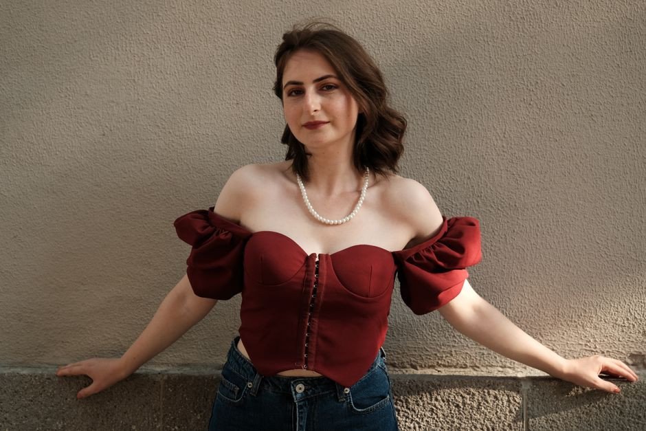 Modern Tops & Blouses