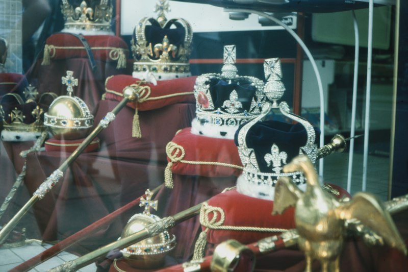 Royal iPhone