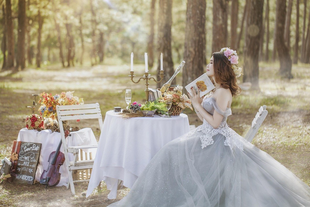 Elegant Wedding Dresses