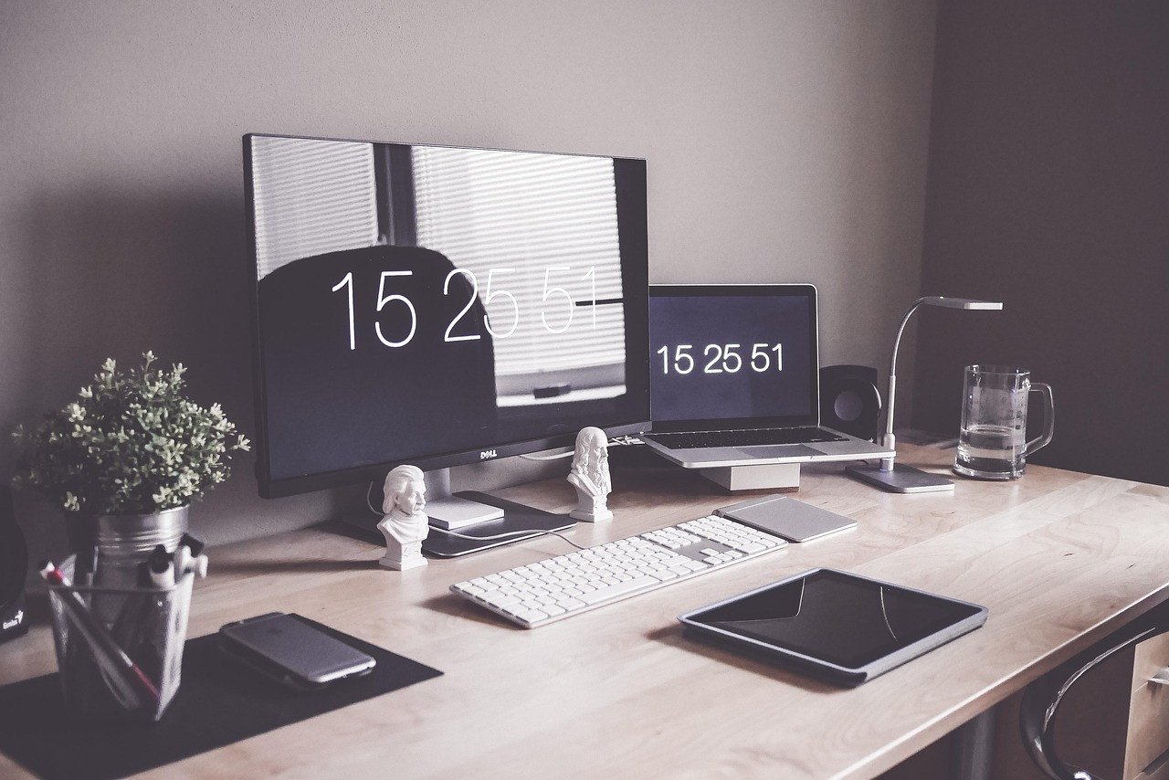 Elegant 2-in-1 Laptops