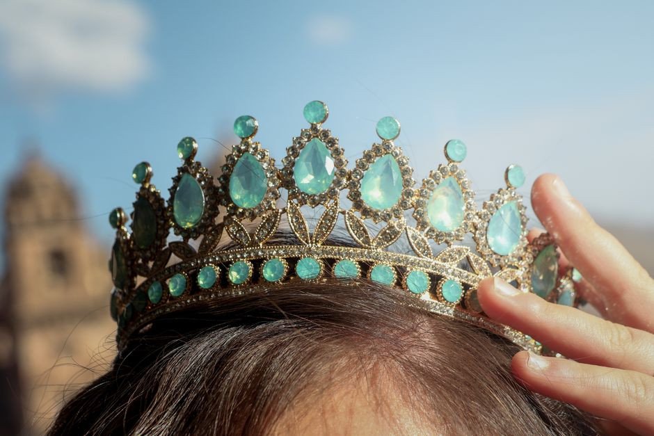 Royal Beauty, Health & Hair