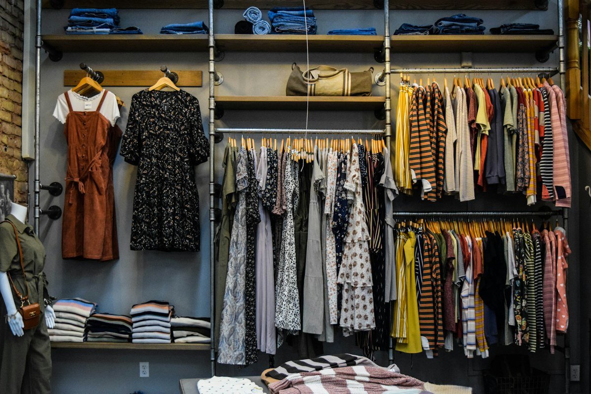 Modern Women Clothing & Fashion