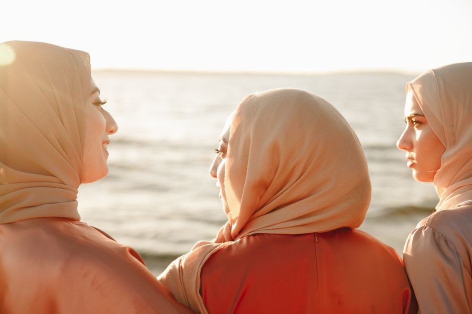 Deluxe Hijabs